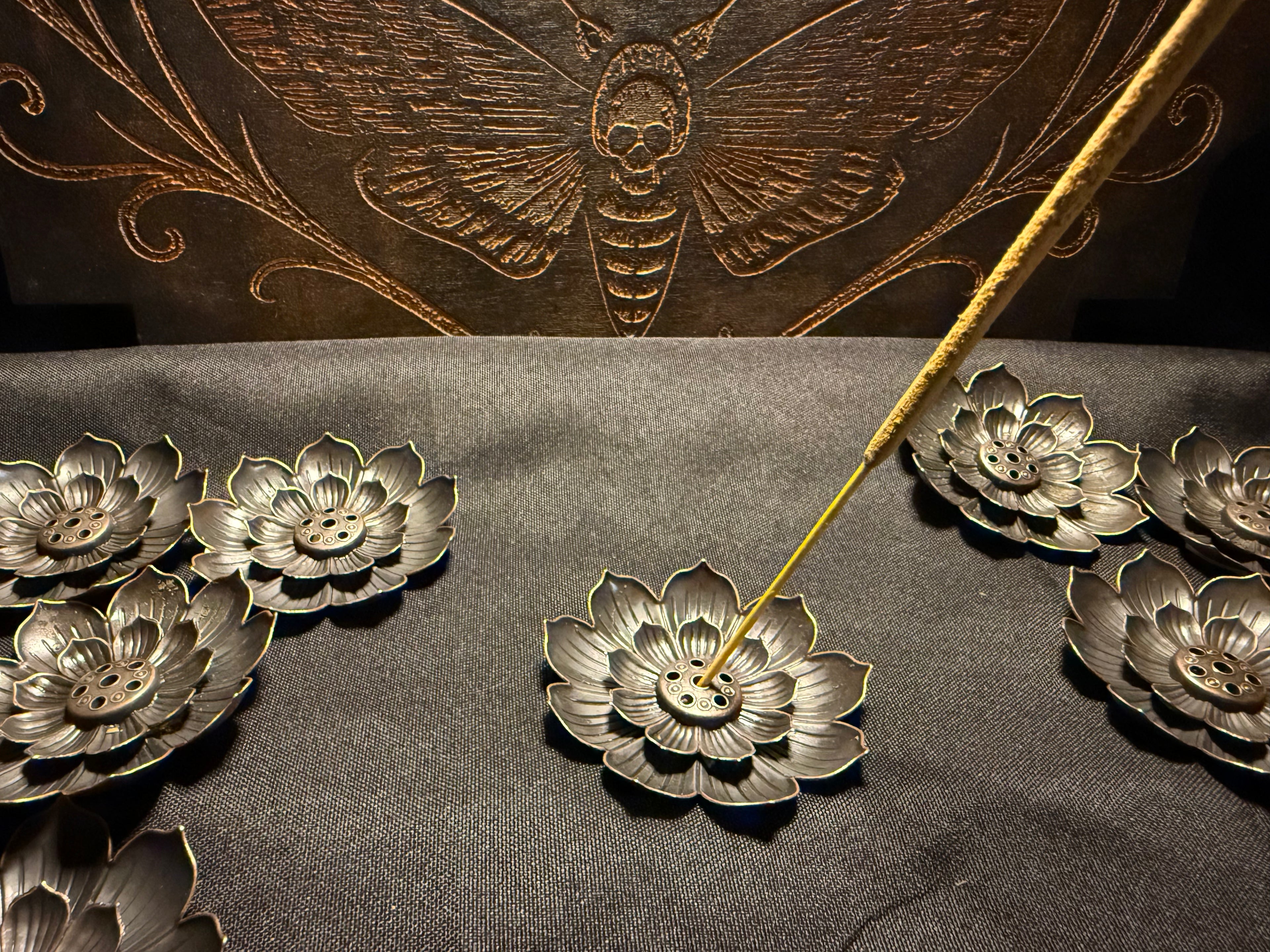 Lotus incense holder