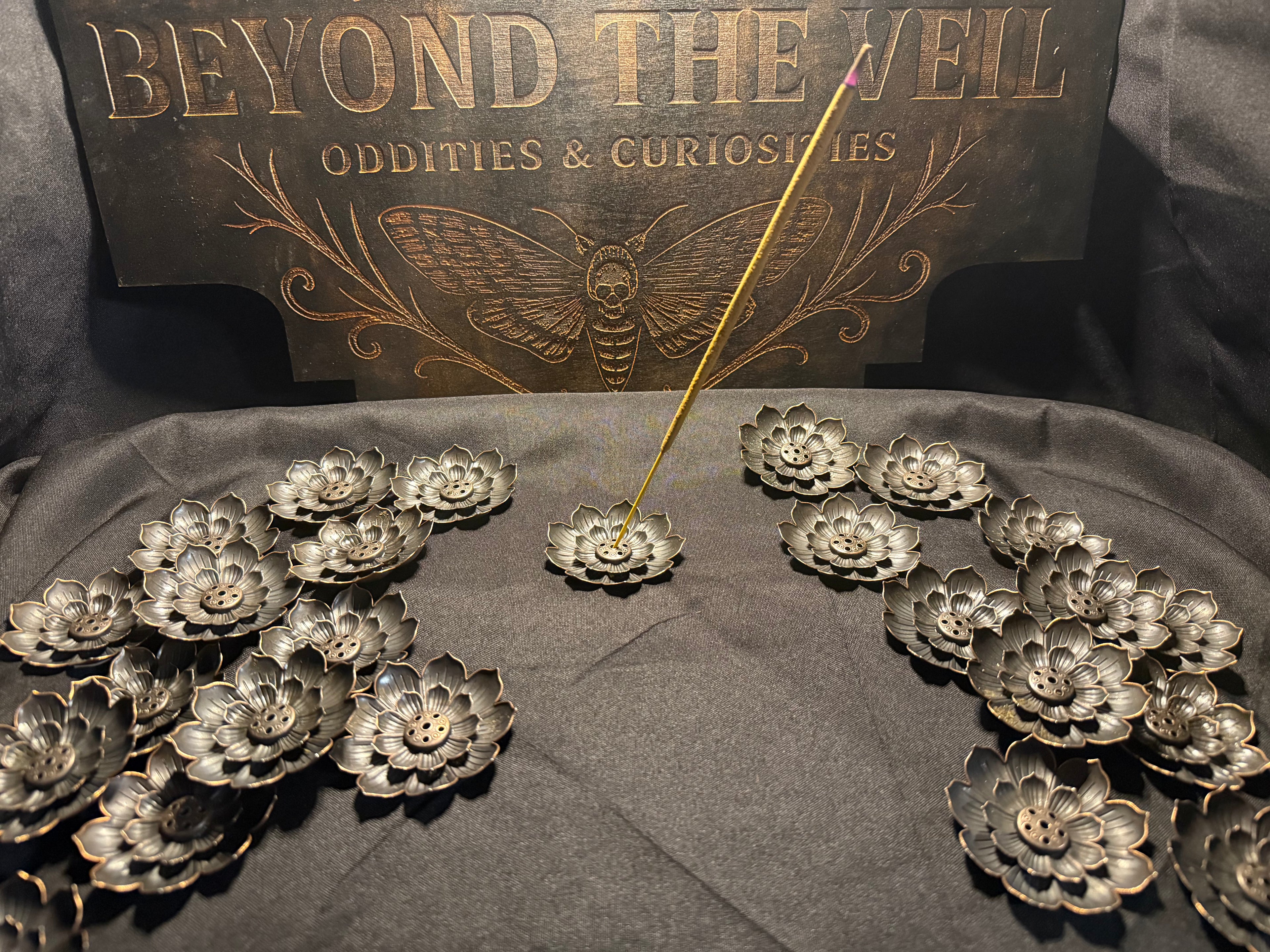 Lotus incense holder