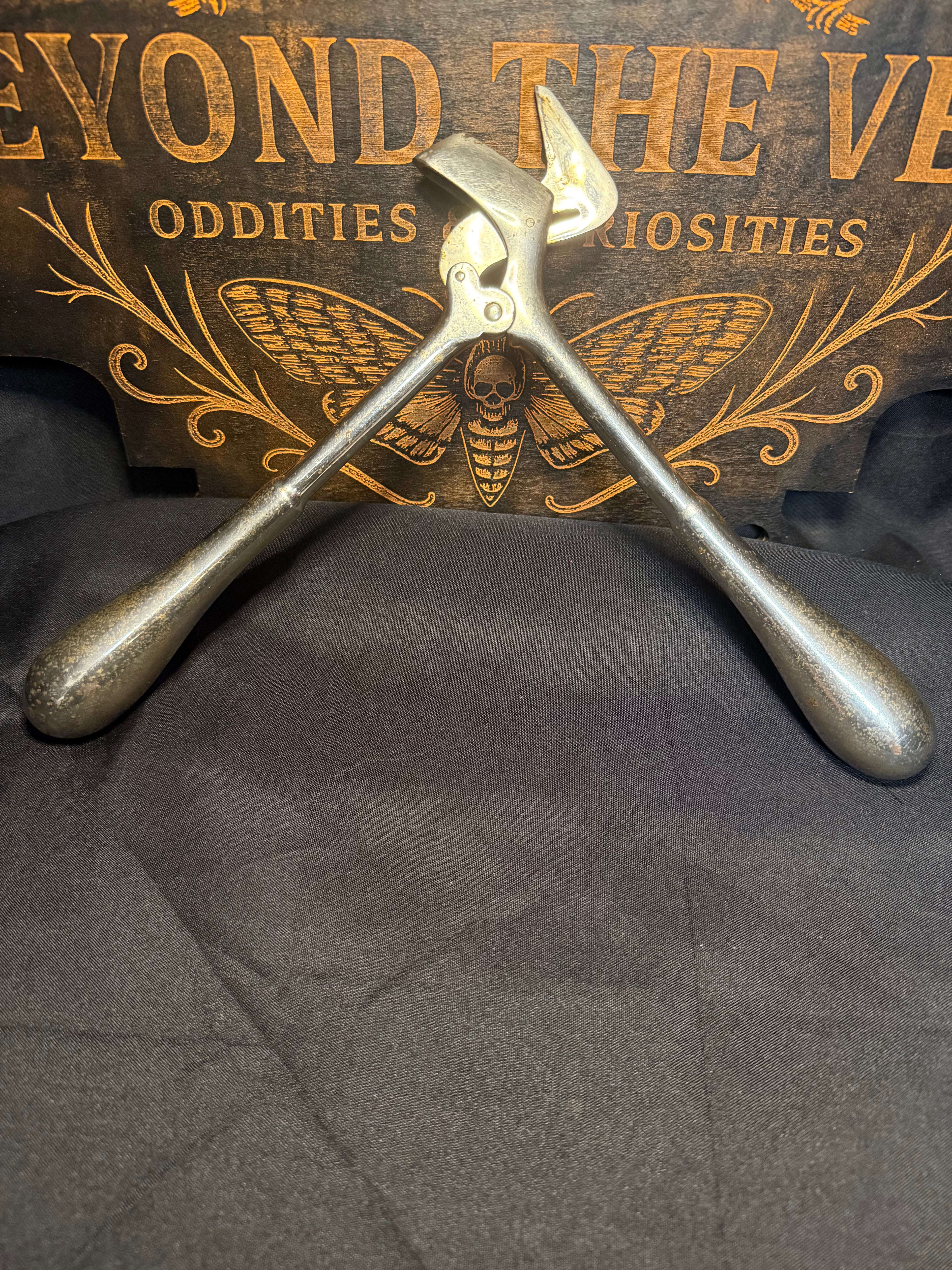 Antique medical plaster cutter