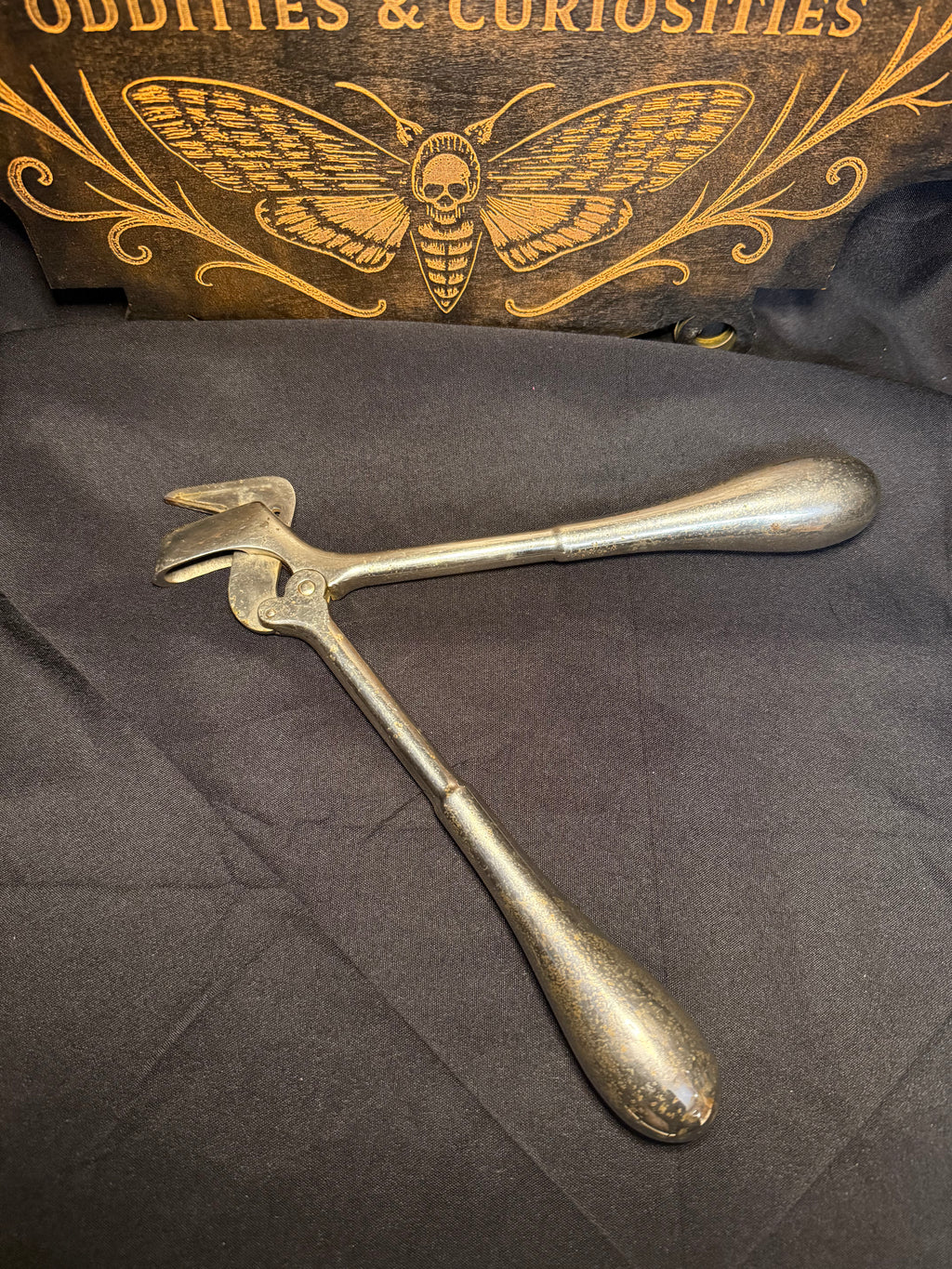 Antique medical plaster cutter